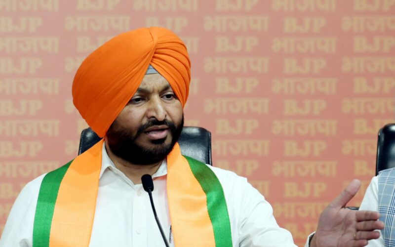 Union Minister Ravneet Singh Bittu Denied Meeting with Punjab CM, Alleges Political Vendetta