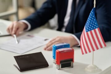 Trump Administration Weighs New H-1B Visa Extension Fee Rule, Indian Workforce Could Face Indirect Impact