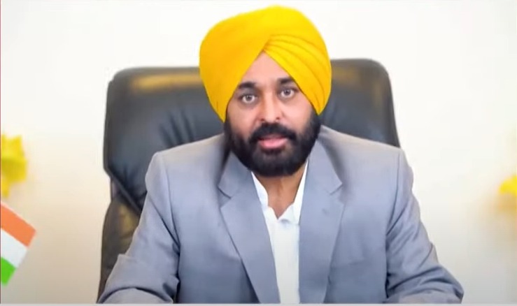 ‘Why Punjab?’ CM Bhagwant Mann Questions Centre Over Deportation Flights Landing in Amritsar