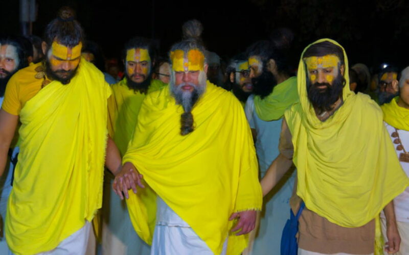 Vrindavan Women Protest Against Premanand Maharaj's Night Padyatra Demonstration