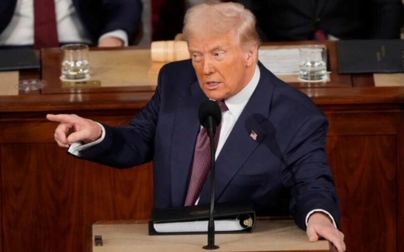 Trump Urges Iran-Israel Peace Deal, Makes Wild Claim of Halting India-Pakistan Tensions via Trade