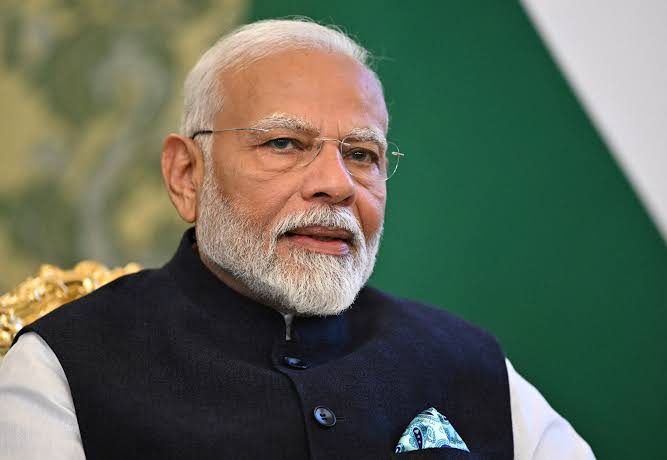 PM Modi Pays Tribute to Dr. Ram Manohar Lohia, Calls Him a Visionary Leader