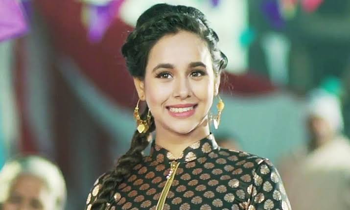 Singer Sunanda Sharma Warns Against Fraudulent Business Claims in Her Name