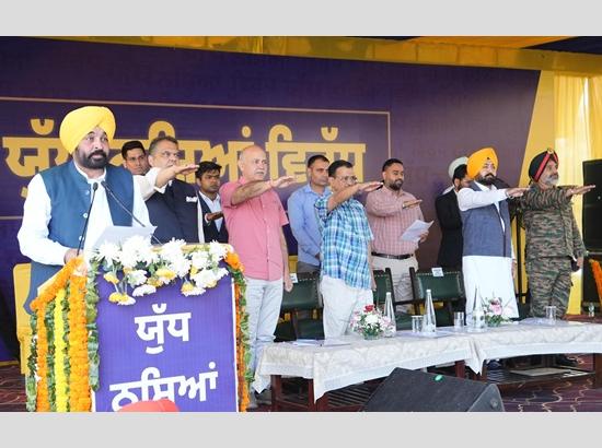 Kejriwal Urges Punjab’s Youth to Join War Against Drugs
