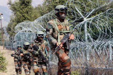Four Pakistani Terrorists, Including Top LeT Commander, Killed in Infiltration Attempt Along LoC in Poonch
