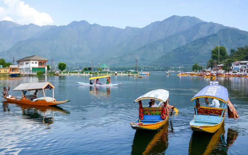 Anti-Terror Operations Surge After Pahalgam Massacre; 48 Kashmir Tourist Sites Closed