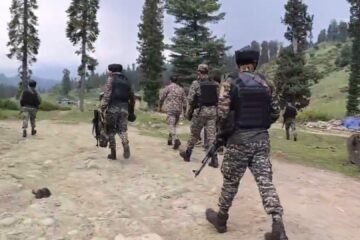 Security Forces Continue Massive Hunt for Two LeT Militants in Shopian, Operation Enters Day Two