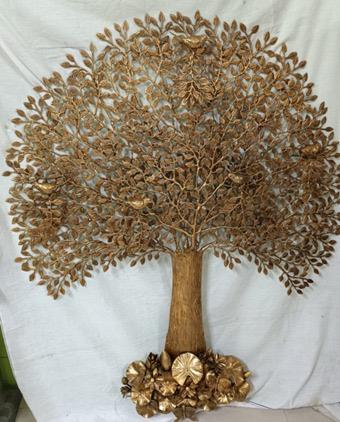 PM Modi Gifts Brass Bodhi Tree to Canadian PM Mark Carney During G7 Visit