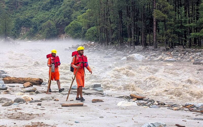 Relentless Monsoon Rains Wreak Havoc in Himachal Pradesh; 129 Roads Blocked, 39 Dead