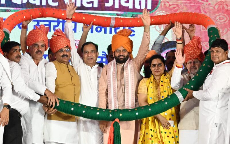 On Saint Kabir Jayanti, Haryana CM Announces ₹2,100 Salary Hike for Sanitation Workers and New De-addiction Centres