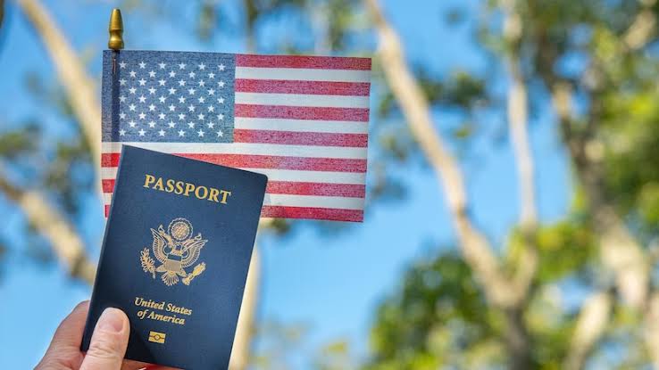 US to Require Visa Applicants to Make Social Media Accounts Public for Security Screening