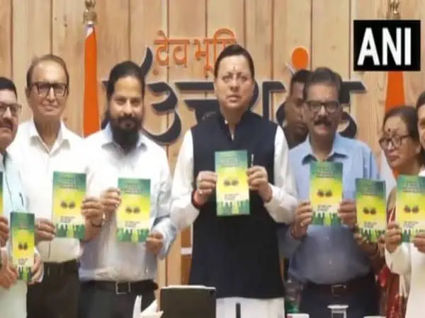 Uttarakhand CM Dhami Launches Student Welfare Book, Pays Homage on Kargil Vijay Diwas