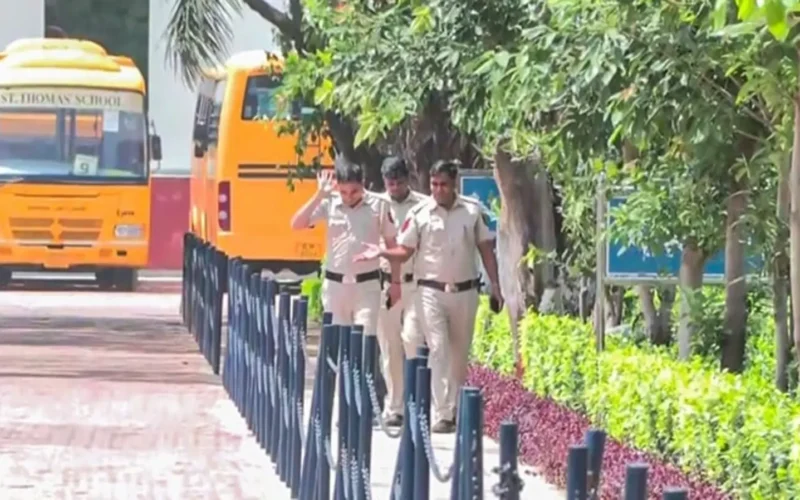 Bomb Threat Emails Target Schools in Najafgarh and Malviya Nagar