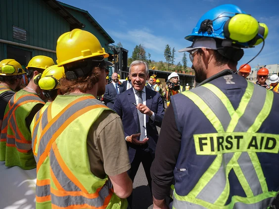 Mark Carney’s $1.2 Billion Forestry Support Plan Welcomed in B.C., but Industry Calls for U.S. Trade Deal