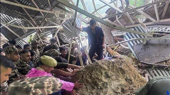 Vaishno Devi Yatra Route Landslide Leaves 31 Dead, Rescue Efforts Underway