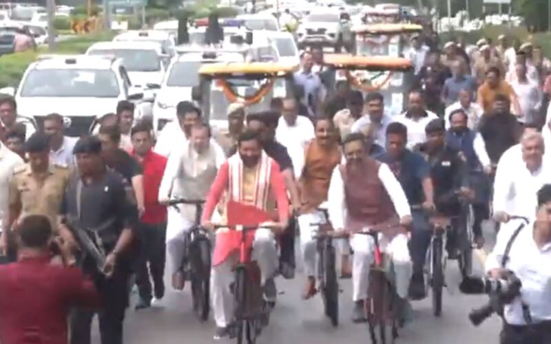 Haryana CM Saini Cycles to Assembly, Stresses Fitness and Green Living
