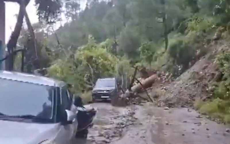 Cloudburst in Chamoli’s Tharali: Homes Destroyed, Girl Missing