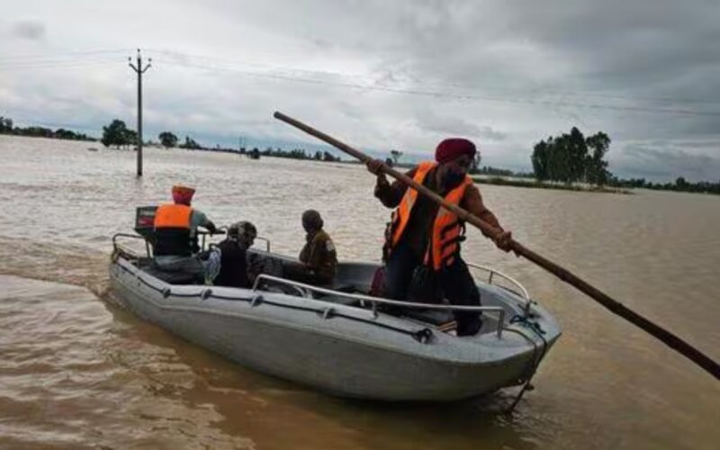Beas River Surges After Heavy Rainfall, Triggers Evacuation Alert in Kapurthala