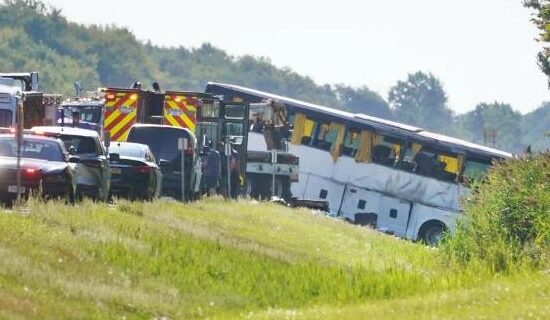 Five Killed, Several Injured After Bus Overturns Near Niagara Falls