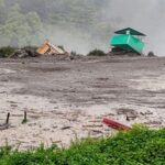 Flash Floods Wreak Havoc in Uttarkashi: 4 Dead, Over 60 Missing as Rescue Efforts Intensify