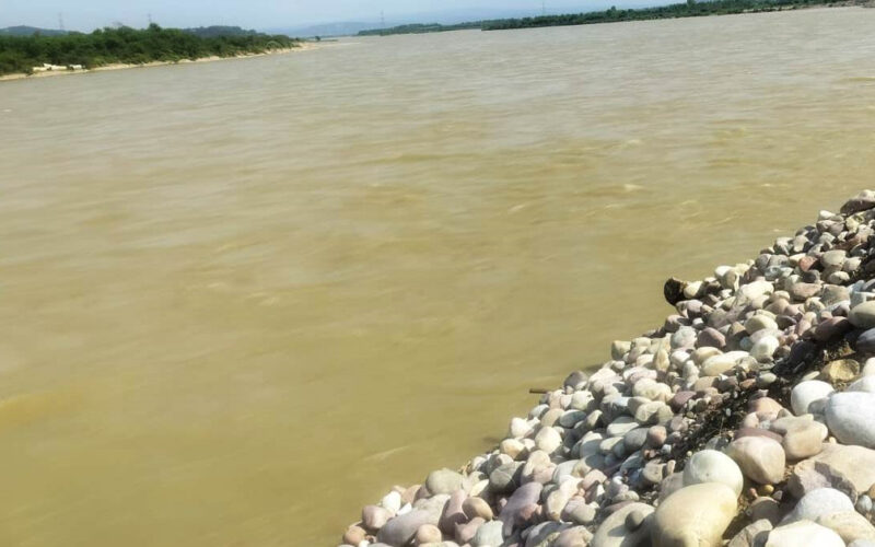 Pong Dam Water Level Near Danger Mark, Controlled Release Increased