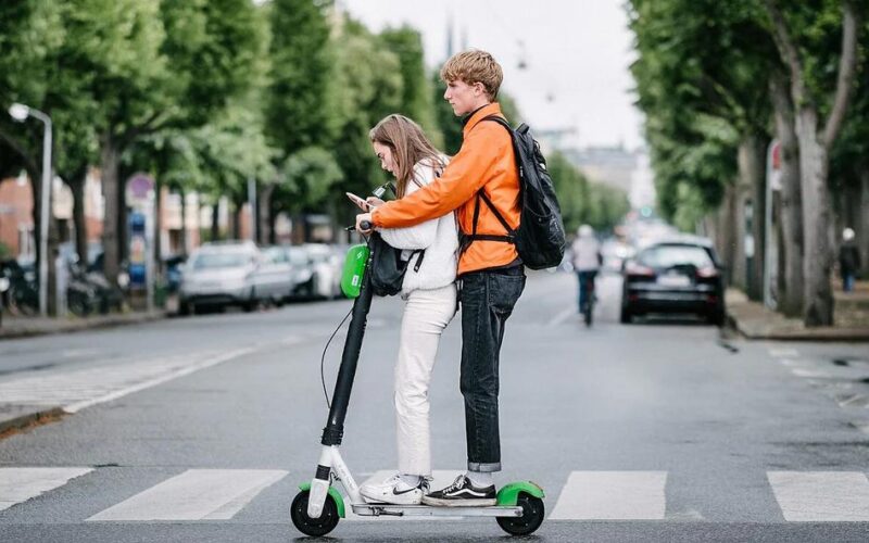 E-Scooter Surge in Calgary Fuels Accidents, Prompts Calls for Enhanced Legislation
