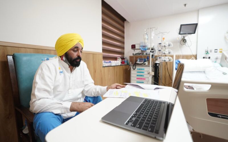 Bhagwant Mann Leads Cabinet Meeting from Hospital, Reviews Punjab Flood Relief