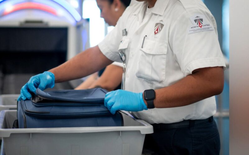 Calgary Airport Security Screeners at a Critical Juncture, Union Asserts