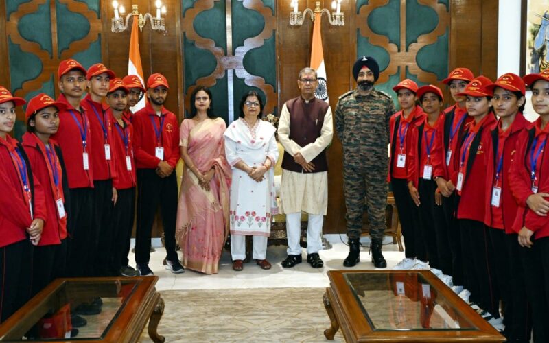 Governor Prof. Asim Kumar Ghosh Meets Students from Kathua at Raj Bhavan