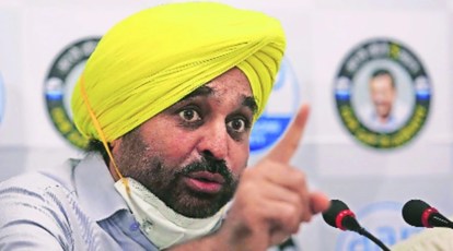 Punjab Govt Cracks Down on Stubble Burning, FIRs Against 20 Farmers