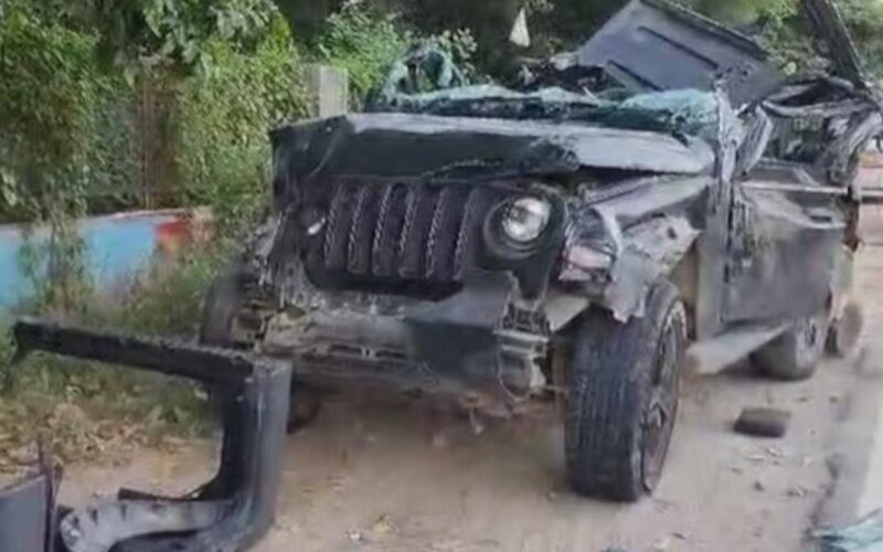 Gurugram accident: Five killed as speeding Thar crashes into divider on national highway