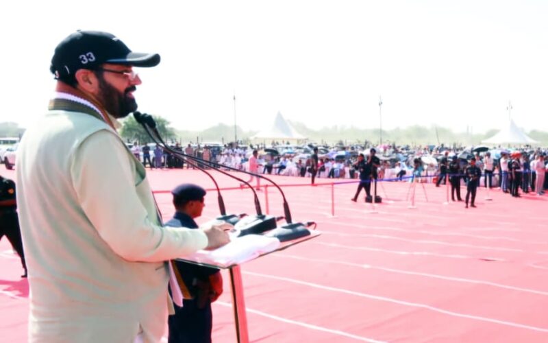 Haryana CM Inspires Youth at Hisar Air Show, Hails IAF’s Valor and Discipline