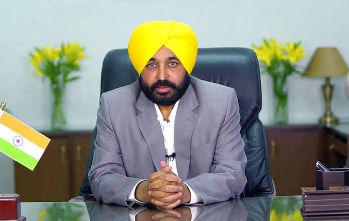 CM Mann Assures Swift Compensation for Flood Victims, Vows No Family Will Be Left Unsupported