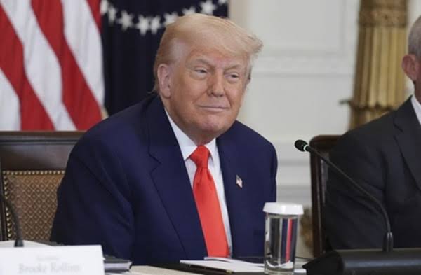 Trump Urges NATO, EU to Target Russia and China in Bid to End Ukraine Conflict