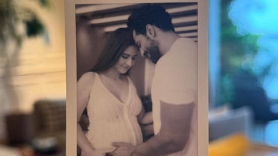 Vicky Kaushal and Katrina Kaif Announce Pregnancy, Call It ‘Best Chapter of Our Lives’