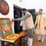 Haryana CM Nayab Singh Saini Offers Prayers on Lord Vishwakarma Day, Wishes Prosperity for Citizens