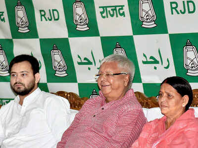 Lalu Yadav, Tejasvi Yadav and Rabri Devi to face charges in IRCTC scam, major setback ahead of Bihar elections