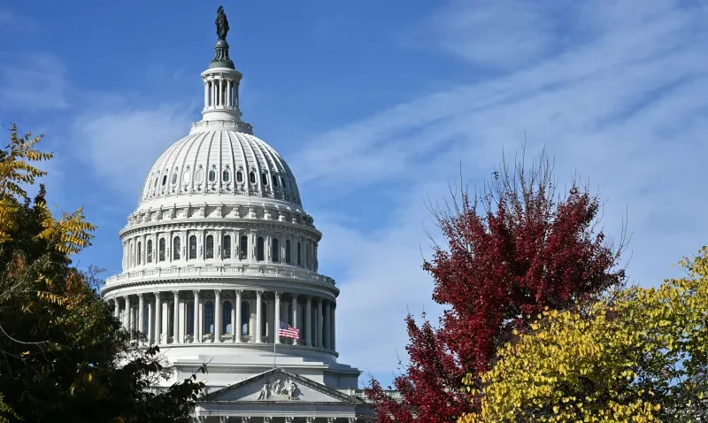 Possible Breakthrough in U.S. Shutdown Stalemate as Bipartisan Senators Float Funding Deal