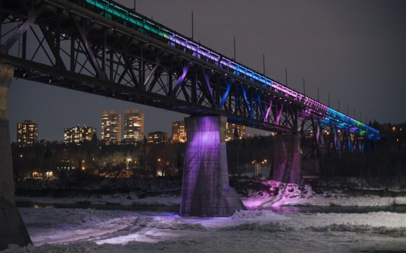 Alberta Plans ‘Naughty List’ to Protect High Level Bridge from Truck Collisions
