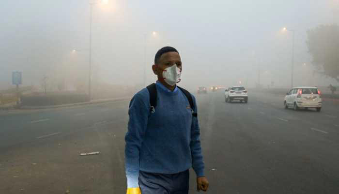 IMD issues red alert in Delhi over dense fog, air quality turns severe; IGI Airport issues advisory