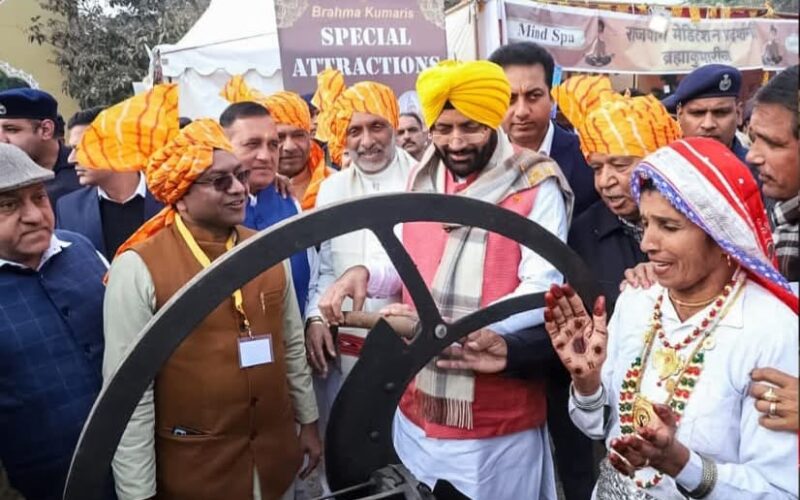 Youth Must Become Job Creators by Blending Local Skills with Modern Technology: Haryana CM Saini