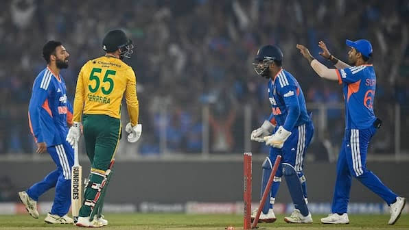 India Clinch T20 Series Against South Africa 3-1 With Convincing Win in Fifth Match
