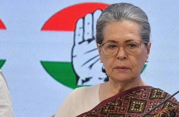 Sonia Gandhi Accuses Centre of ‘Bulldozing’ MGNREGA, Calls New Law a ‘Black Act’