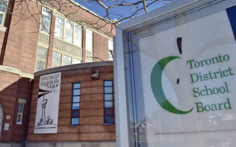 Heavy Snowfall Disrupts School Operations Across Greater Toronto-Hamilton Area