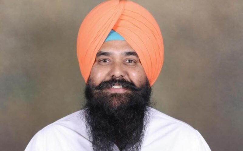 MP Kang Demands PM to Take Stern Action Against BJP Leaders for Hurting Sikh Religious Sentiments