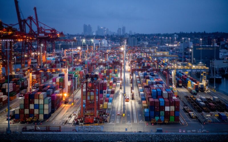 Canada’s Trade Deficit Triples in January as Auto Exports Stall