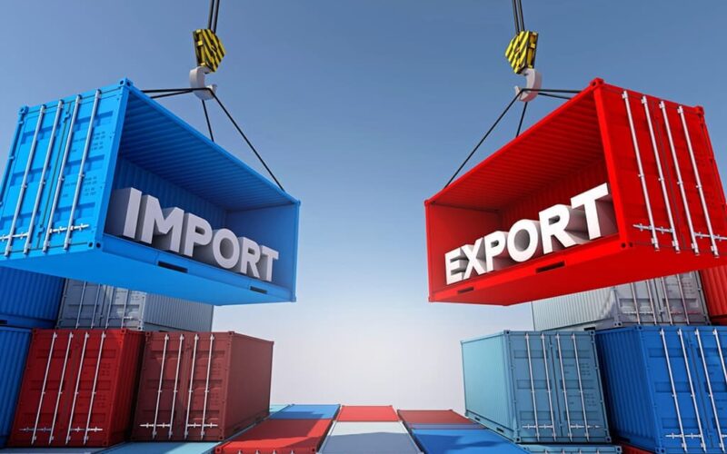 Trade Risk Assessment: Commerce Ministry Summons Exporters and Shipping Chiefs as Hormuz Blockage Looms