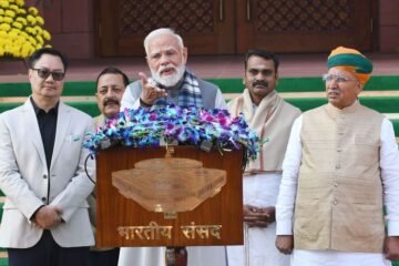 Cabinet Greenlights ₹33,660 Crore BHAVYA Scheme to Build 100 Plug-and-Play Industrial Parks