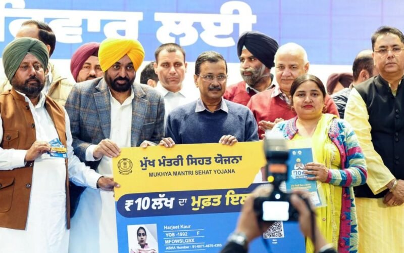 Over 19,000 ASHA workers lead door-to-door Sehat Card drive in Punjab