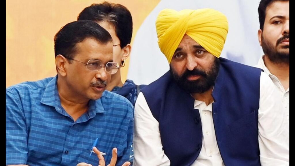 Bomb Threats Trigger Panic in Punjab: Schools in Jalandhar, Chandigarh Evacuated; CM Bhagwant Mann and Arvind Kejriwal Also Receive Threat Emails